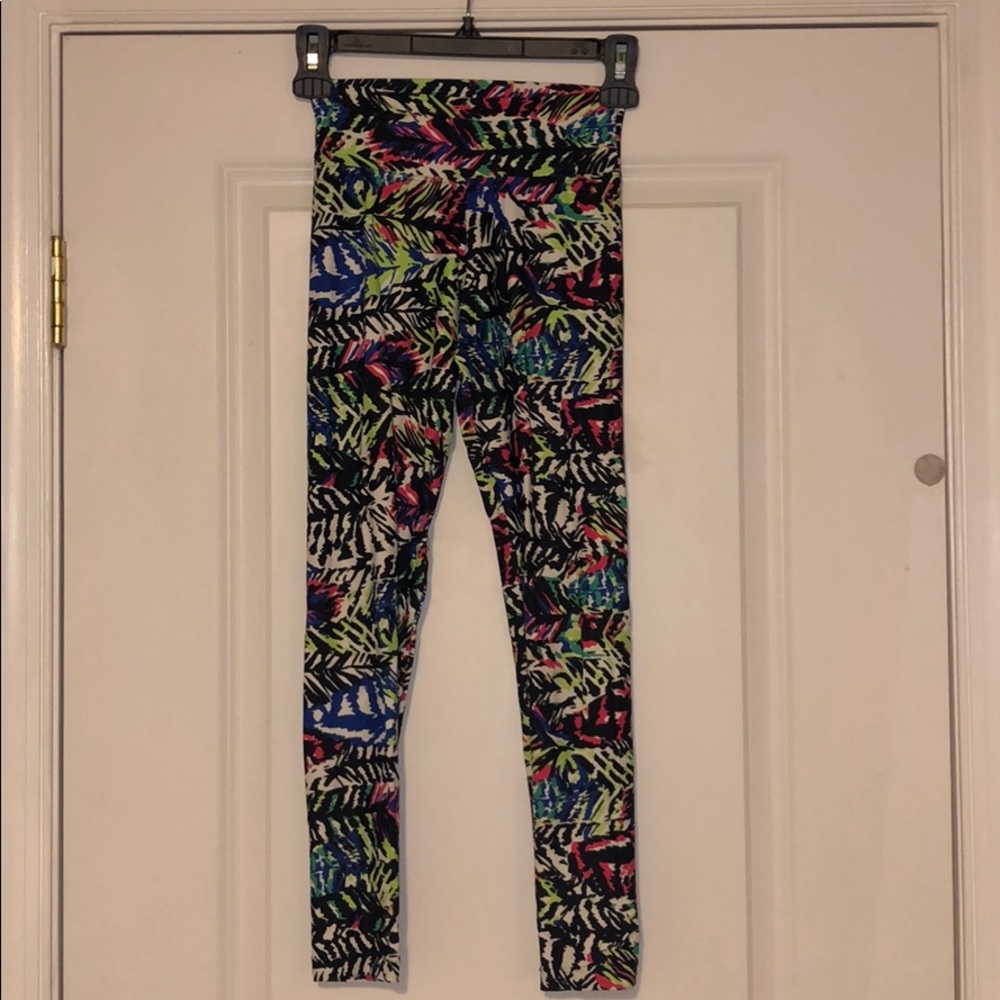Liquido pattern leggings